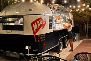 Bodegas Papiamento-Portfolio D Palm Food truck